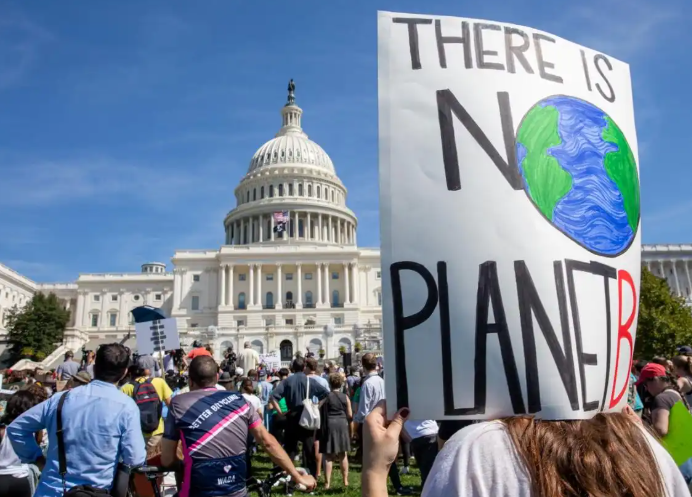 美国正式退出《巴黎协定》,全球气候治理的转折点已到来 美国正式退出《巴黎协定》,全球气候治理的转折点已到来