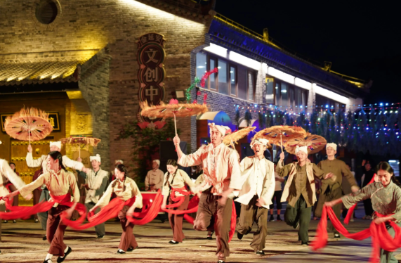 2025年国内居民出游人次超65亿 2025年我国农村居民出游花费同比增长21.4% 2025年国内居民出游人次超65亿 2025年我国农村居民出游花费同比增长21.4%