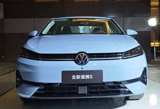 大众全新速腾S实车亮相预计3月上市!大众全新速腾S值得入手吗? 大众全新速腾S实车亮相预计3月上市!大众全新速腾S值得入手吗?