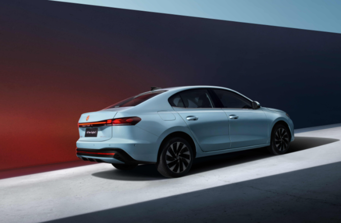 大众全新速腾S实车亮相预计3月上市!大众全新速腾S值得入手吗? 大众全新速腾S实车亮相预计3月上市!大众全新速腾S值得入手吗?