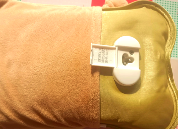 这种电热水袋国家早已禁售!别再用了 电极式电热水袋使用风险高已被禁售 这种电热水袋国家早已禁售!别再用了 电极式电热水袋使用风险高已被禁售