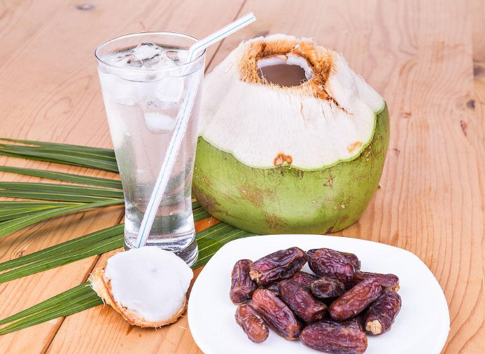 尼帕病毒或在找新传播途径，新鲜“椰枣汁”或成感染途径