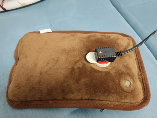 这种电热水袋国家早已禁售!别再用了 电极式电热水袋使用风险高已被禁售 这种电热水袋国家早已禁售!别再用了 电极式电热水袋使用风险高已被禁售