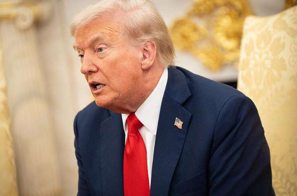 特朗普向美财政部国税局索赔百亿美元 特朗普起诉美国财政部和国税局 特朗普向美财政部国税局索赔百亿美元 特朗普起诉美国财政部和国税局