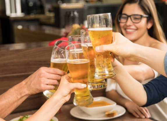 领导劝酒员工“贲门撕裂”喝吐血！医生提醒：“贲门撕裂”可危及生命