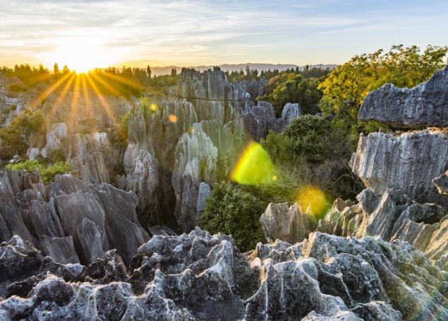 石林彝族自治县有哪些好玩的景区 石林彝族自治县适合什么季节去游玩 石林彝族自治县有哪些好玩的景区 石林彝族自治县适合什么季节去游玩