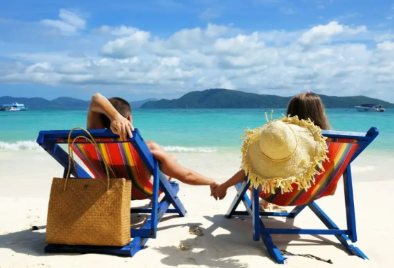 春节9天假期点燃跨境旅游热潮 2026年春节出境游预订量超越2025年同期 春节9天假期点燃跨境旅游热潮 2026年春节出境游预订量超越2025年同期