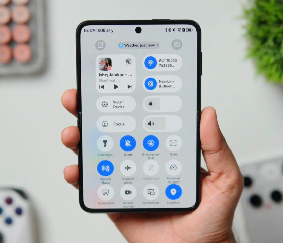 华为Pura X2继续采用阔折叠设计 华为Pura X2将搭载麒麟9030