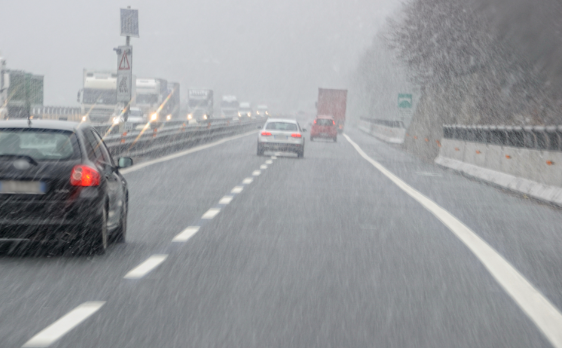 5日至7日我国中东部将有寒潮雨雪天气 未来三天长江中下游局地有大到暴雪 5日至7日我国中东部将有寒潮雨雪天气 未来三天长江中下游局地有大到暴雪