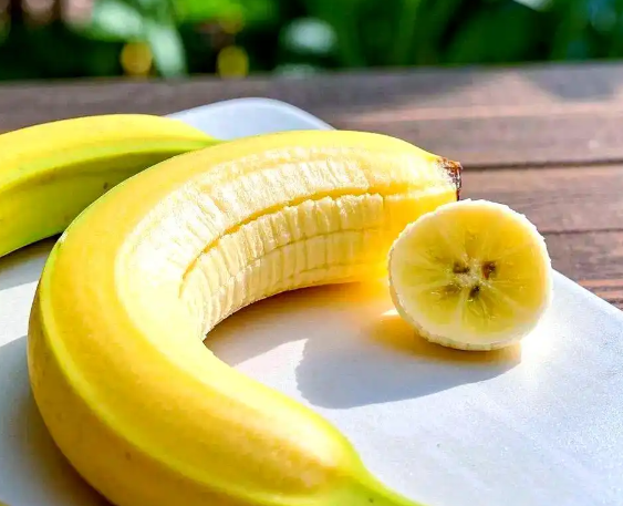 为什么大型商超很少卖国产香蕉?超市全是进口香蕉国产香蕉藏哪了! 为什么大型商超很少卖国产香蕉?超市全是进口香蕉国产香蕉藏哪了!