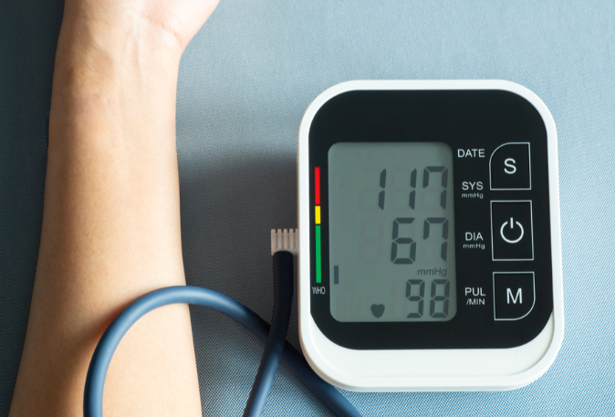 血压突然升高如何降压？2026年节日血压升高降压控制要领