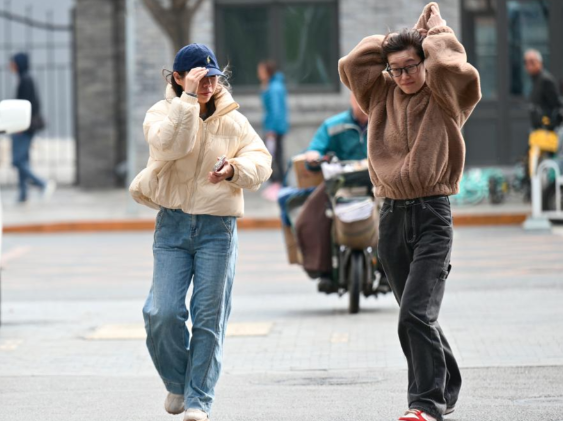 今起三天南方大部地区气温将下降6～10℃ 今明两天我国近海有7～9级大风