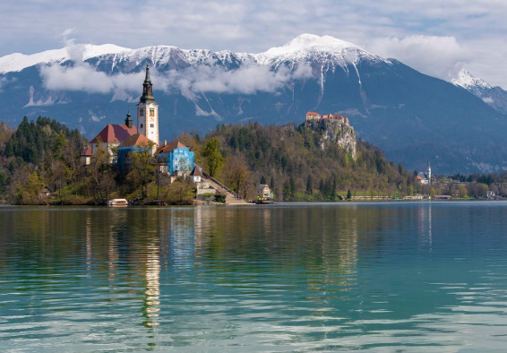 斯洛文尼亚有哪些地方值得去游玩 什么季节适合去斯洛文尼亚旅游 斯洛文尼亚有哪些地方值得去游玩 什么季节适合去斯洛文尼亚旅游