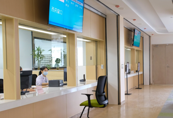 鹤岗市人民医院普外科腹腔镜阑尾切除术创伤小吗？