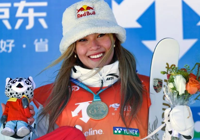 谷爱凌冲击中国军团首金 谷爱凌今晚携手队友冲击米兰冬奥中国军团首金 谷爱凌冲击中国军团首金 谷爱凌今晚携手队友冲击米兰冬奥中国军团首金