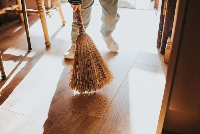 年前大扫除这些安全细节别忽视,2026过年大扫除安全指南 年前大扫除这些安全细节别忽视,2026过年大扫除安全指南