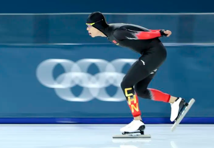 冬奥速滑男子5000米刘瀚彬创历史，刷新中国队冬奥最佳战绩