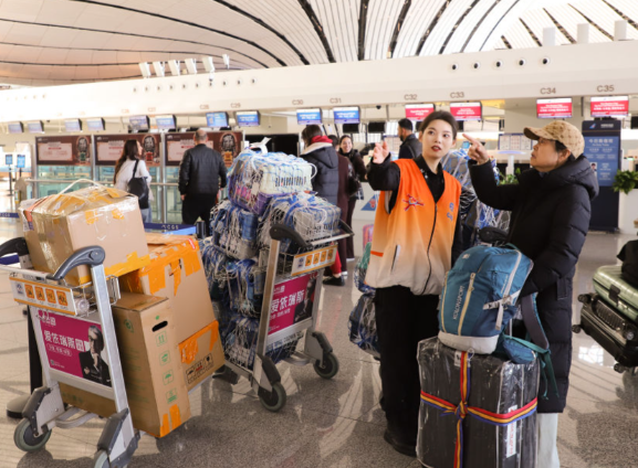 春运第一周超14亿人次跨区域出行 春运第一周跨区域出行人次同比增长2.0% 春运第一周超14亿人次跨区域出行 春运第一周跨区域出行人次同比增长2.0%