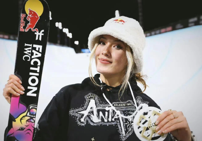 谷爱凌冲击中国军团首金，从1.26分到冲首金谷爱凌上演惊天逆转