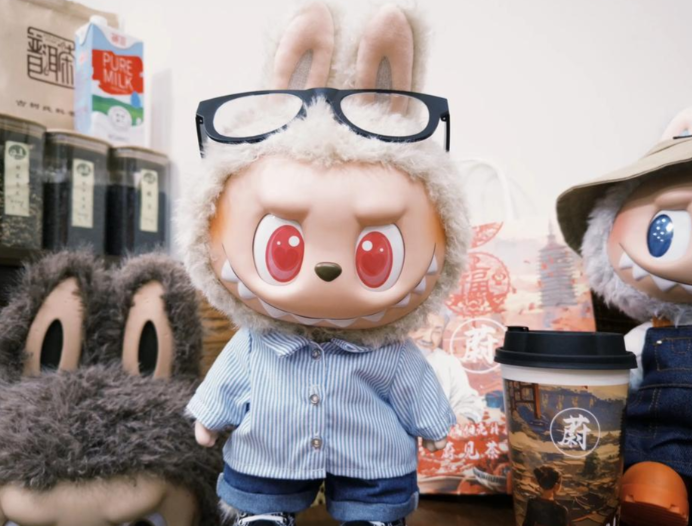 泡泡玛特LABUBU全年销量超1亿只！泡泡玛特股价月内涨超20%