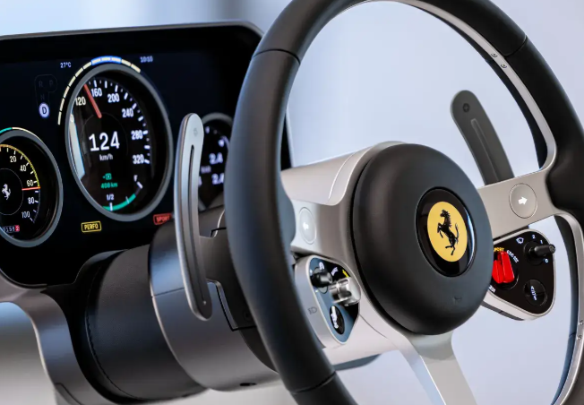 法拉利Luce内饰大公开！法拉利首款电动车Luce内饰前Apple设计师操刀