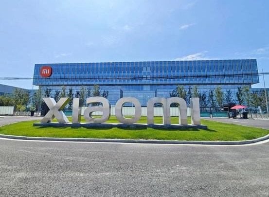 小米开源首代机器人VLA大模型 Xiaomi-Robotics-0大模型有什么特点 小米开源首代机器人VLA大模型 Xiaomi-Robotics-0大模型有什么特点