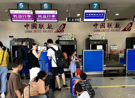 部分去日本航线取消全部航班 中国境内往返日本旅客量同比下降约54%