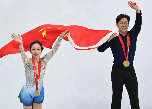 一觉醒来中国队冬奥奖牌加一,宁忠岩夺铜创历史最佳太提气 一觉醒来中国队冬奥奖牌加一,宁忠岩夺铜创历史最佳太提气