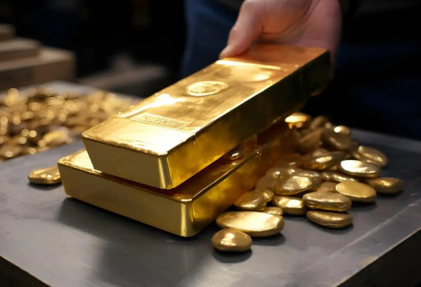 黄金和白银突遭抛售引发算法卖盘，金银突现“空气口袋”式跳水