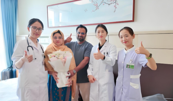 中国医疗凭实力“圈粉” 越来越多的外国人来华就医