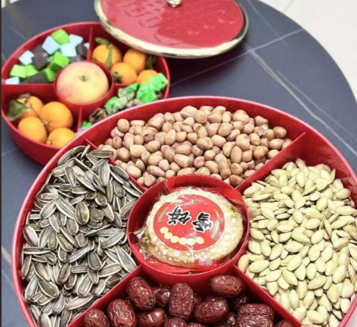 这些过年零食是高盐“重灾区” 中国居民膳食指南推荐每天糖摄入量不超过25克