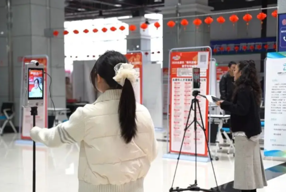 跨省招聘成为新趋势 全国进入生产复工高峰期多地开展大规模招工 跨省招聘成为新趋势 全国进入生产复工高峰期多地开展大规模招工