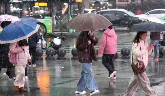 3月3日至4日东北地区有大范围雨雪 3月2日至3日两天东部海区有大风天气 3月3日至4日东北地区有大范围雨雪 3月2日至3日两天东部海区有大风天气