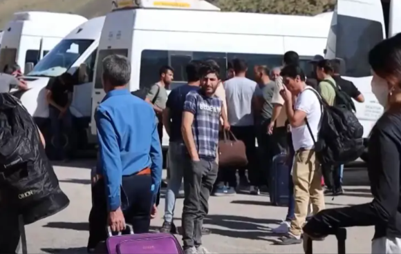 伊朗局势走向何方 中国驻伊朗大使馆通报撤离通道 伊朗局势走向何方 中国驻伊朗大使馆通报撤离通道