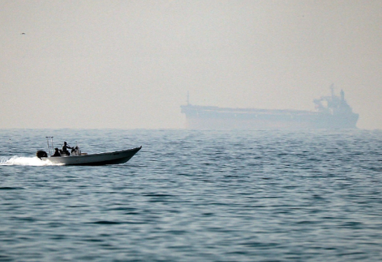 霍尔木兹海峡有多重要 霍尔木兹海峡是否会长期完全封闭