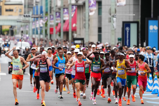 中国马拉松的黄金时代来了吗 中国马拉松进入“205时代” 中国马拉松的黄金时代来了吗 中国马拉松进入“205时代”