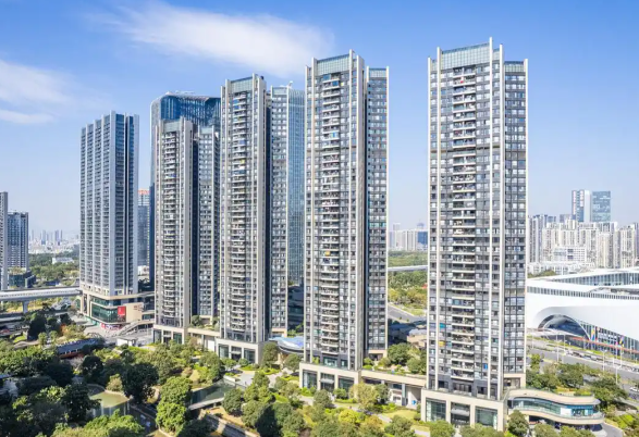 深圳南山成全国第三个“万亿城区” 2025年深圳南山区地区GDP达10102.38亿元 深圳南山成全国第三个“万亿城区” 2025年深圳南山区地区GDP达10102.38亿元