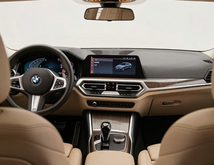 2026年宝马3系的多媒体系统可以升级配置吗?