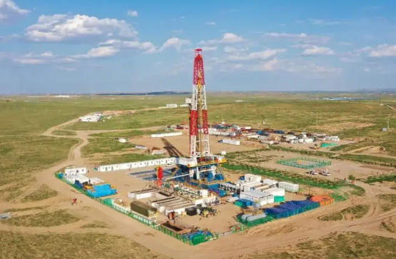 大吉气田年产能突破40亿立方米 大吉气田是我国首个规模开发的煤岩气田