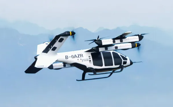 国产“飞的”扎堆亮相 我国eVTOL公共交通何时能推广普及