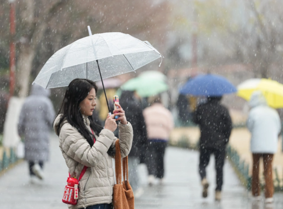 未来三天西北地区东部将有降雪天气 2026年春季最北端已经抵达湖北北部地区 未来三天西北地区东部将有降雪天气 2026年春季最北端已经抵达湖北北部地区