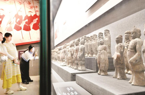 2026年春节假期全国博物馆接待观众8951.12万人次 2026年春节全国博物馆观众同比增长27.6%