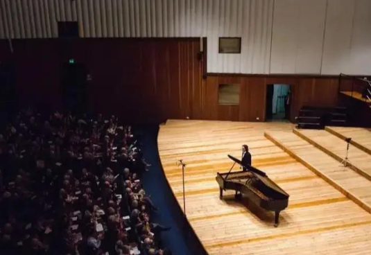 科莫音乐学院本科学历国内承认吗 科莫音乐学院留学平均费用是多少2026