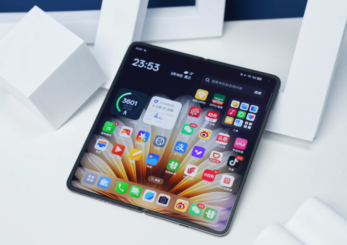 OPPOFindN6官宣折叠屏进入无痕时代，OPPOFindN6可以终结折痕吗?