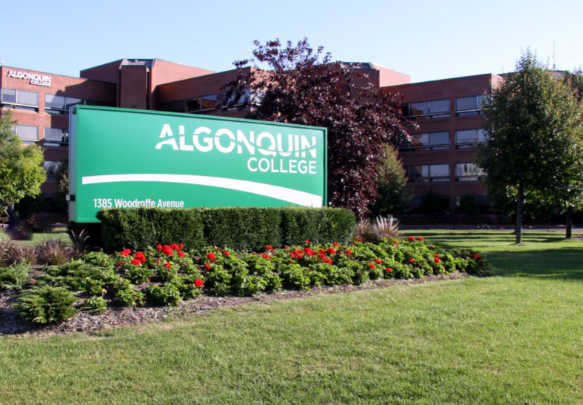 亚岗昆学院留学生录取标准2026 亚岗昆学院热门留学专业推荐2026