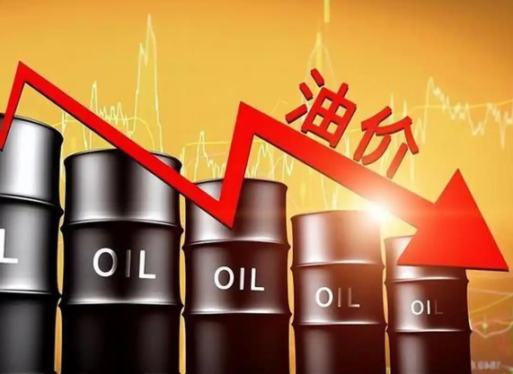 美国政府再次上调今年油价预期，国际油价急跌之后油价还得涨?