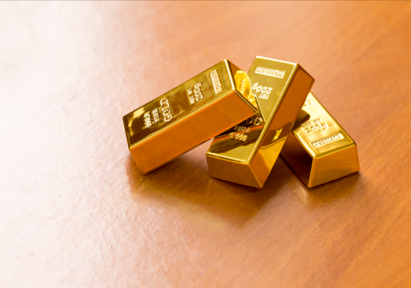 金价一度上涨2%试探5200美元，黄金单日暴涨65美元还会涨吗?