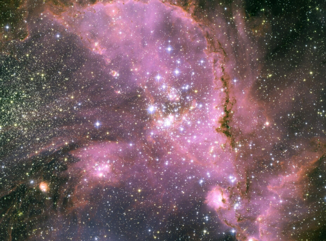 中国天文学家发现一对婴儿星团，命名峨眉距离地球4.5万光年外