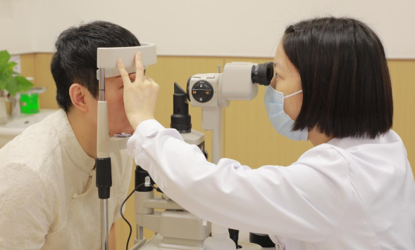 青光眼是老年人专利?系误解 青光眼患者正在出现年轻化趋势