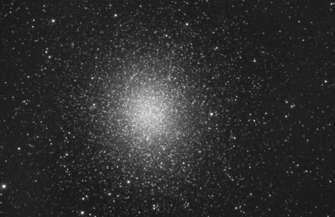 中国天文学家发现一对婴儿星团，命名峨眉距离地球4.5万光年外